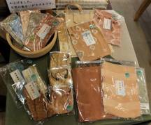 只見の里から草木染の新作が届きました！